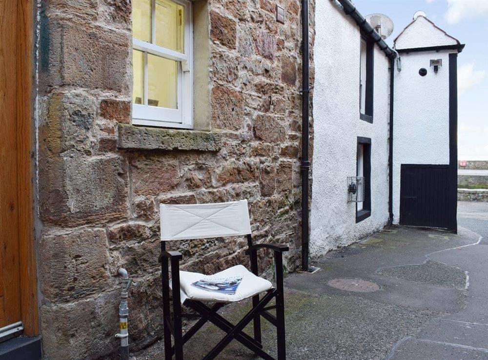 Sitting out area at The Old Smithy in Anstruther, Fife