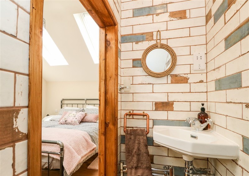 A bedroom in The Old Smithy (photo 2) at The Old Smithy, Belchford near Horncastle