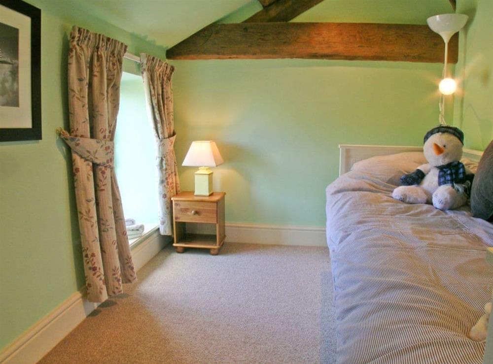 Single bedroom (photo 2) at The Old Stables in Alvanley, Frodsham, Cheshire., Great Britain