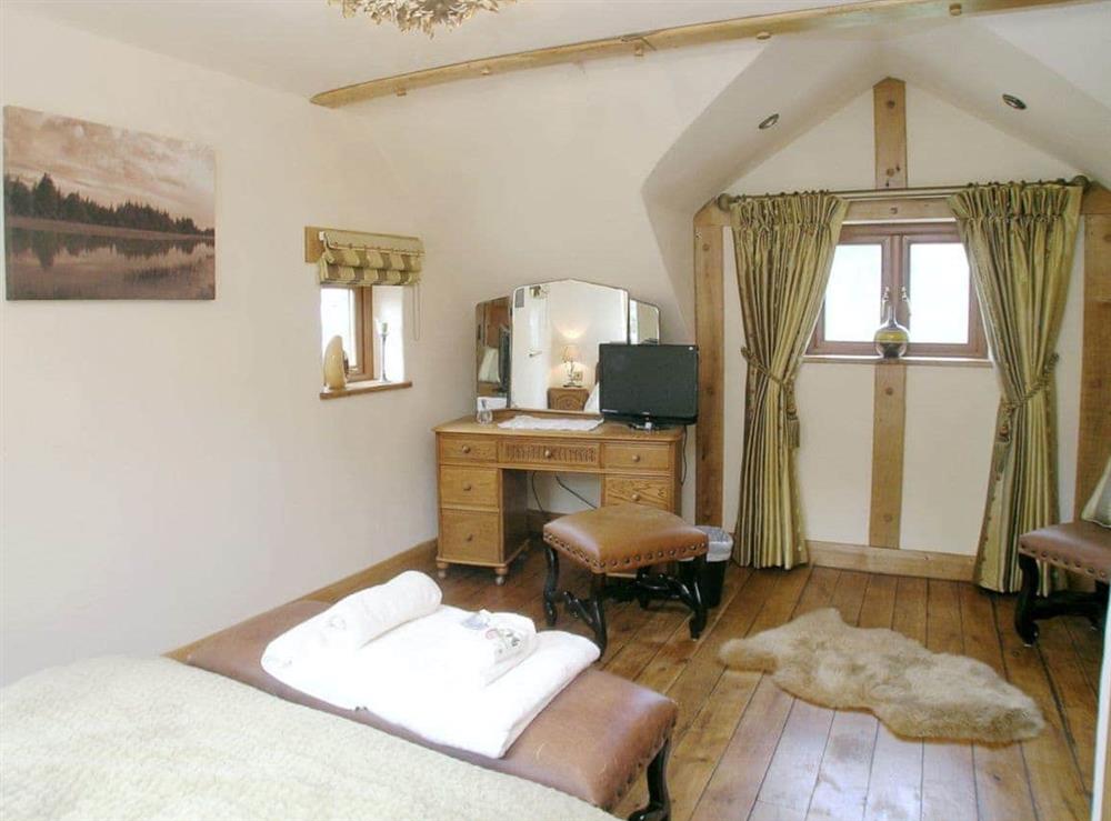 Double bedroom (photo 2) at The Old Stables in Crynant, near Neath, West Glamorgan