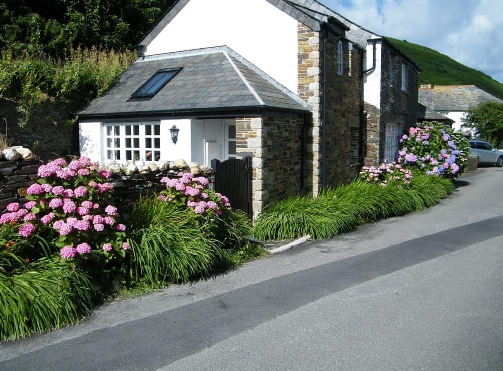 Exterior (photo 2) at The Old Store House in Boscastle, Cornwall