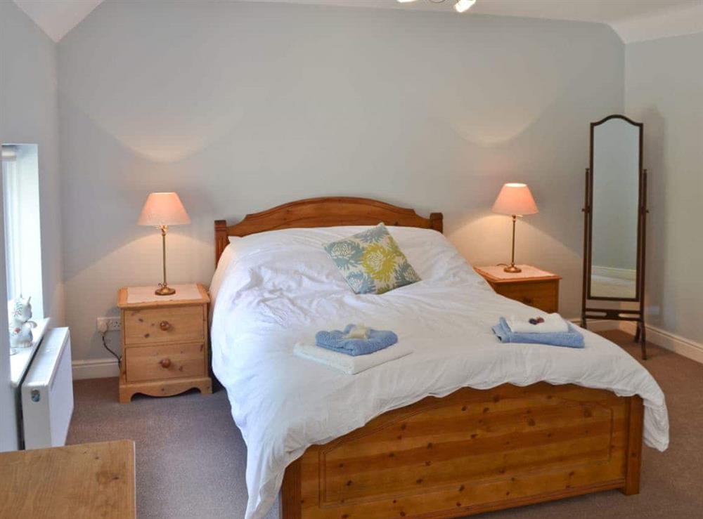 Double bedroom at The Old Vicarage in Curbar, near Bakewell, Derbyshire