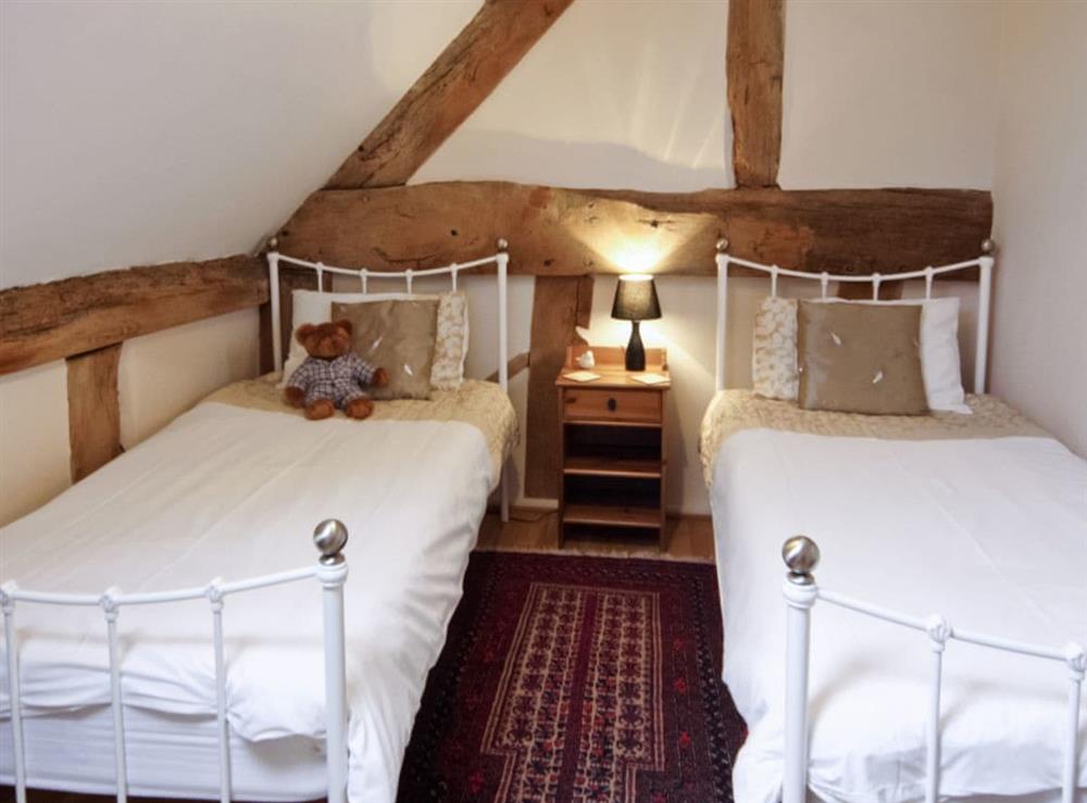 Twin bedroom at The Olde Granary in Shrewsbury, Shropshire