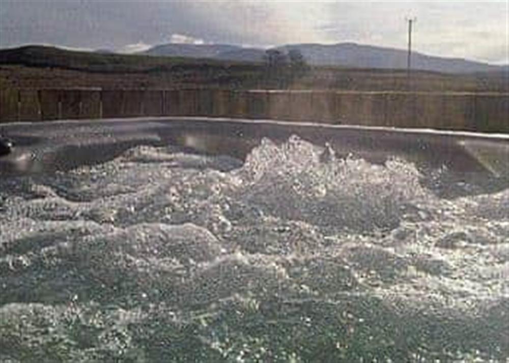 Hot tub at The Orangerie in Bargrennan, near Glentrool, Dumfries and Galloway