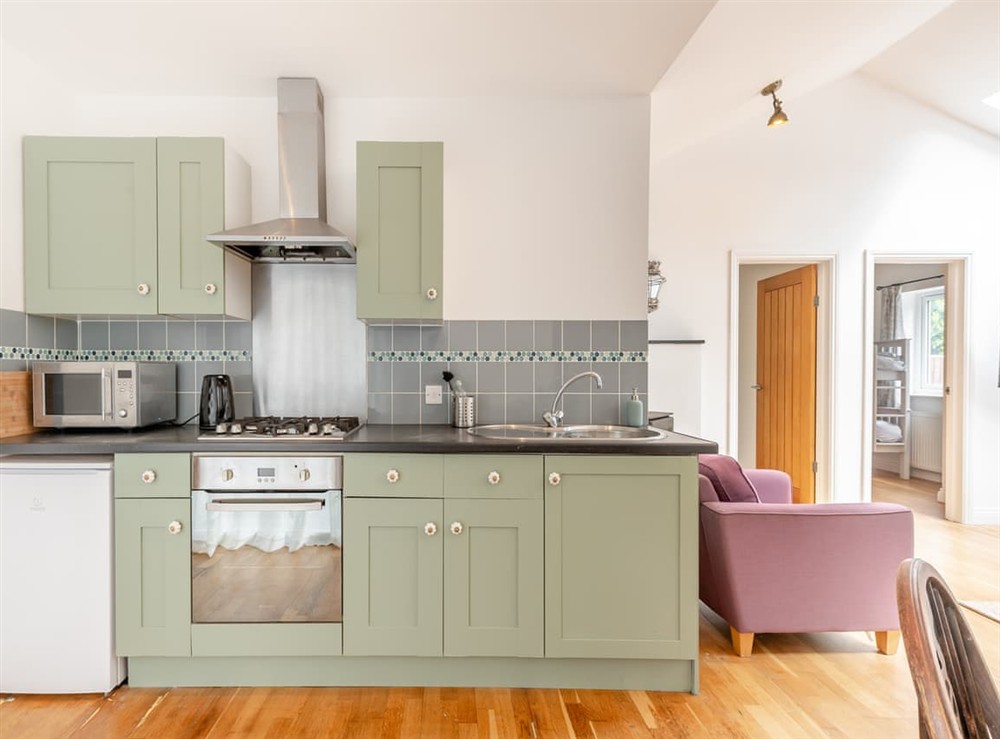 Kitchen/diner (photo 4) at The Orchard in Harbertonford, Devon