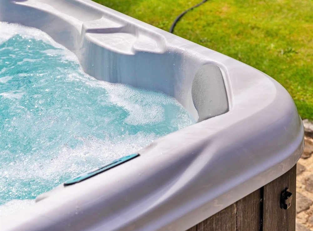 Hot tub at The Orchard Loft in Crawley Down, West Sussex