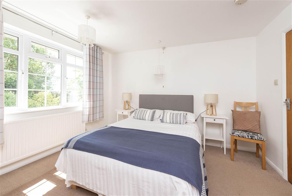 Orchard Leigh Villa Double Bedroom with En-suite (photo 2) at The Orchards, Ventnor