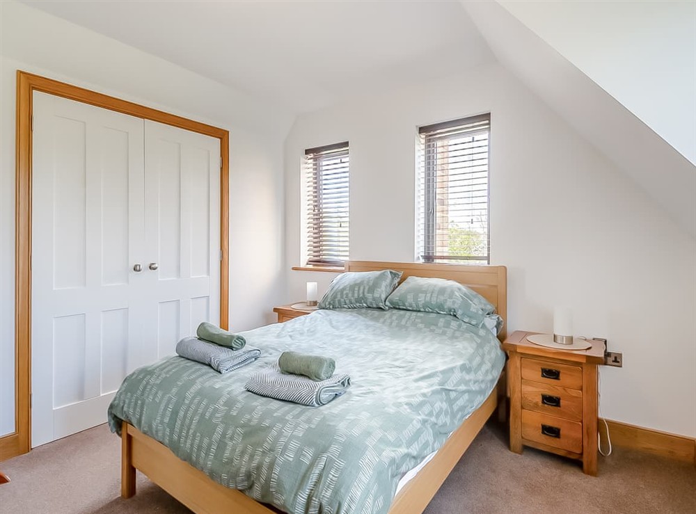Double bedroom (photo 2) at The Paddocks in Lowestoft, Suffolk