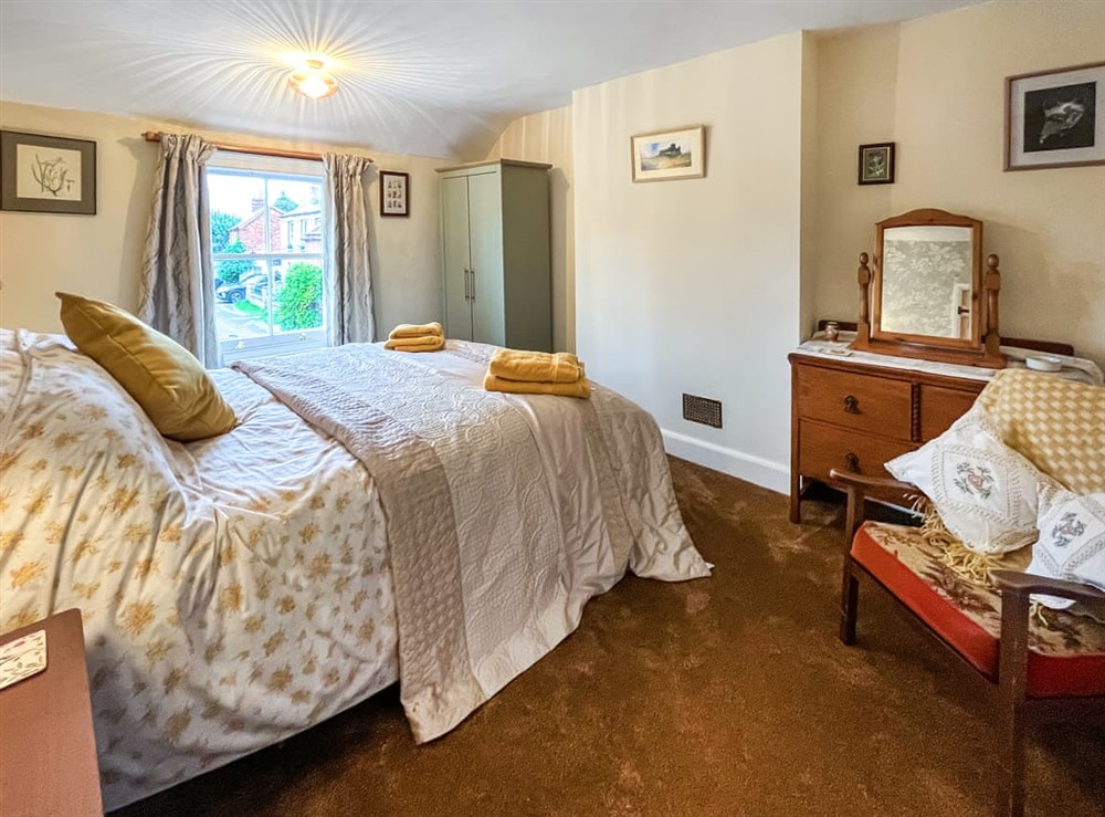 Double bedroom (photo 3) at The Painters Cottage in Heckington, Lincolnshire