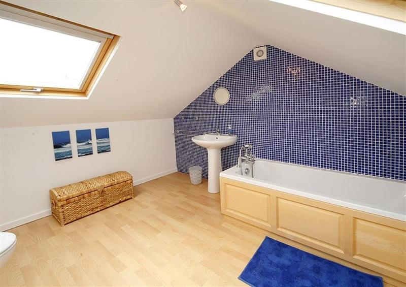 The bathroom at The Palms, Abersoch