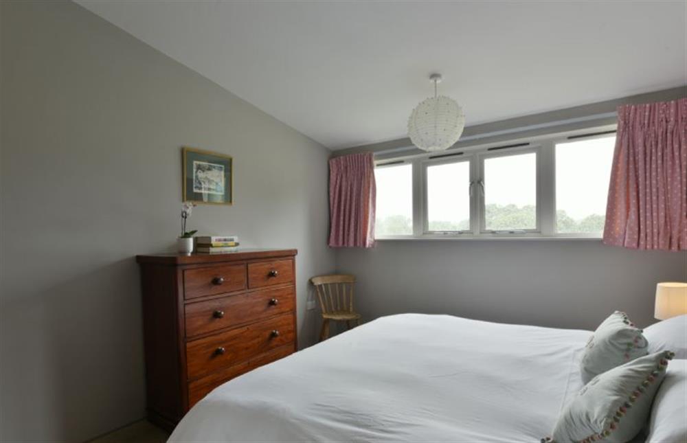 Double bedroom with en-suite (photo 2) at The Parlour, Freston