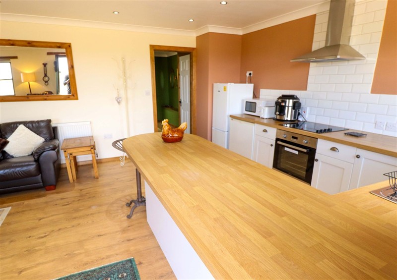 The kitchen at The Paw Barn, Scrane End near Boston