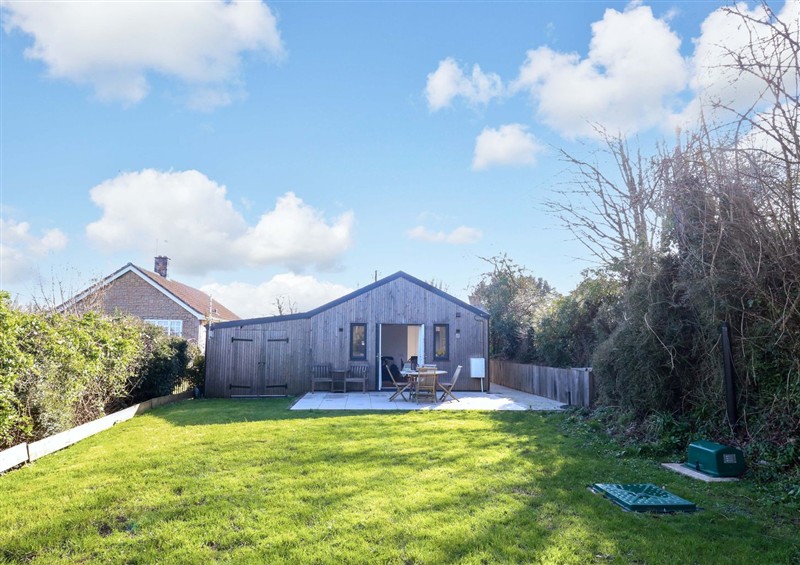 The setting at The Pebble, Melbury Osmond near Yetminster
