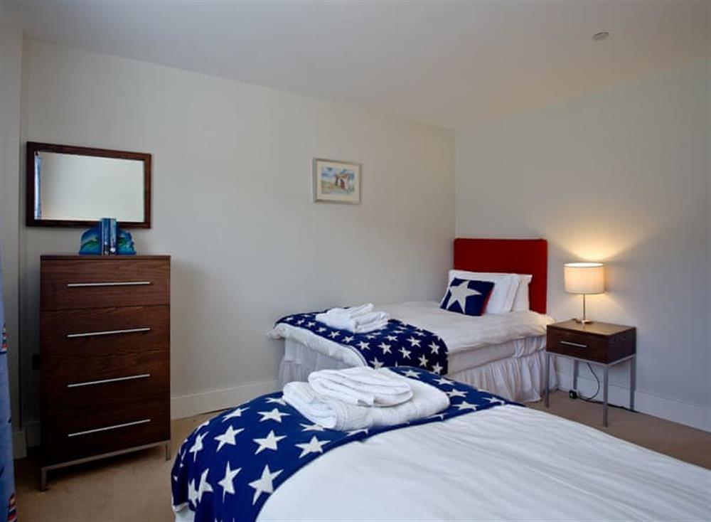 Twin bedroom at The Penthouse Bay View in Nassau Court, Westward Ho!