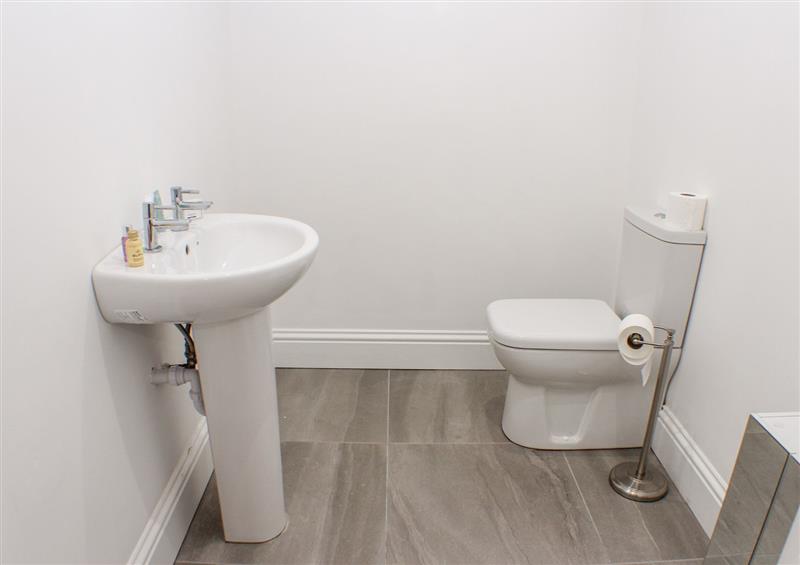 Bathroom at The Penthouse, Boroughbridge