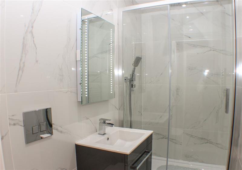 The bathroom at The Penthouse, Boroughbridge