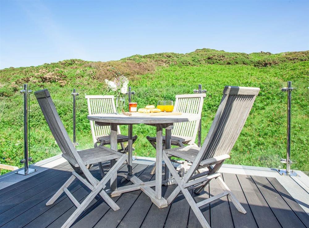 Sitting-out-area at The Penthouse in Woolacombe, Devon
