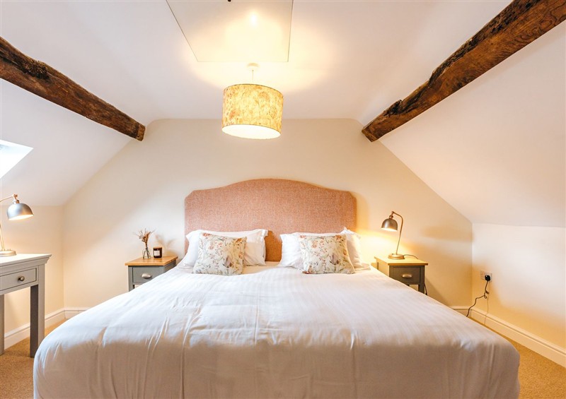 One of the 2 bedrooms at The Pheasant Apartment, Neenton