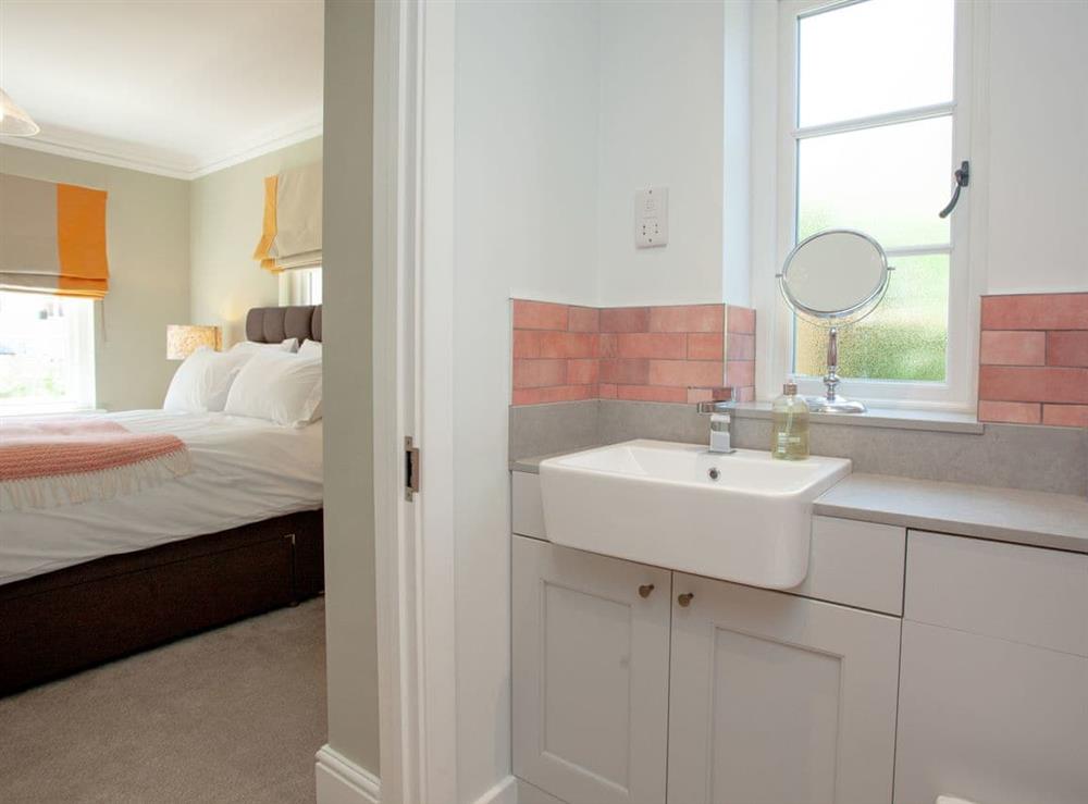 En-suite at The Pink House in Branscombe, Cornwall