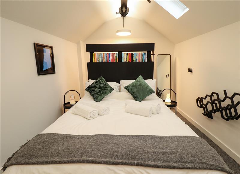 This is the bedroom at The Pump House Forge, Misterton