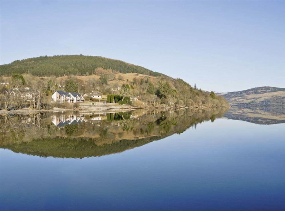 Idyllic setting on the banks of Loch Tay at The Quaich in Fearnan, by Aberfeldy, Perthshire