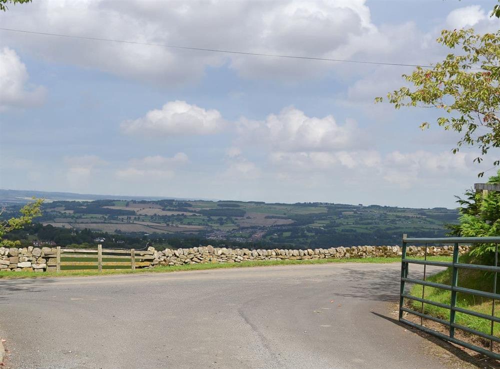 Large driveway shared with the race goers at The Racecourse Lodge in Hexham, Northumberland