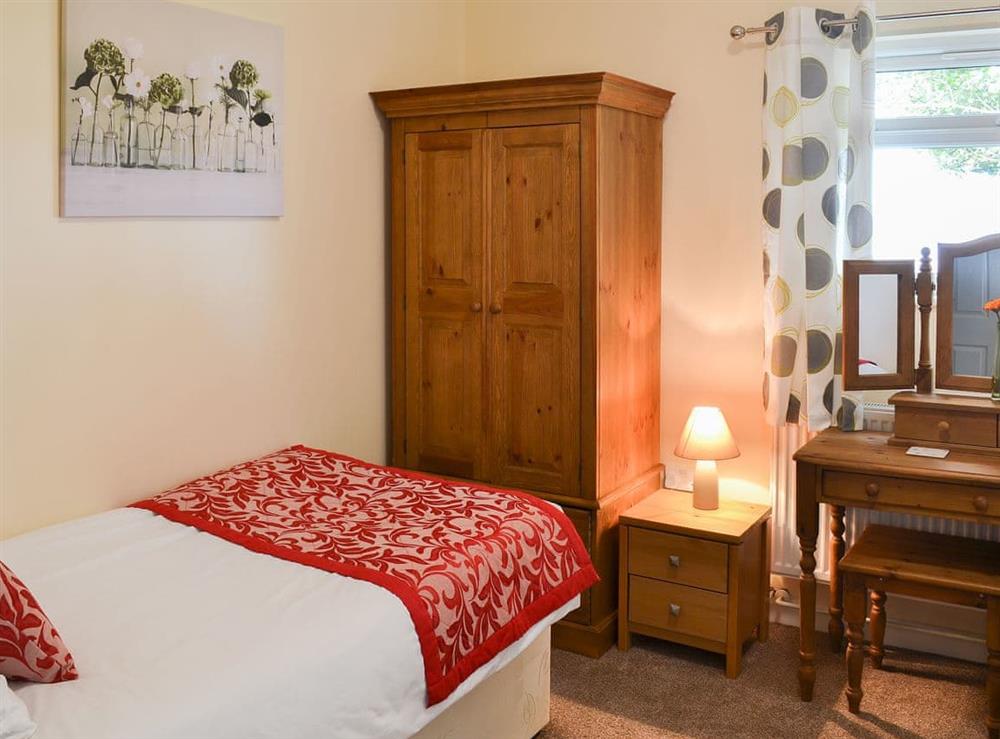 Lovely twin bedroom at The Racecourse Lodge in Hexham, Northumberland