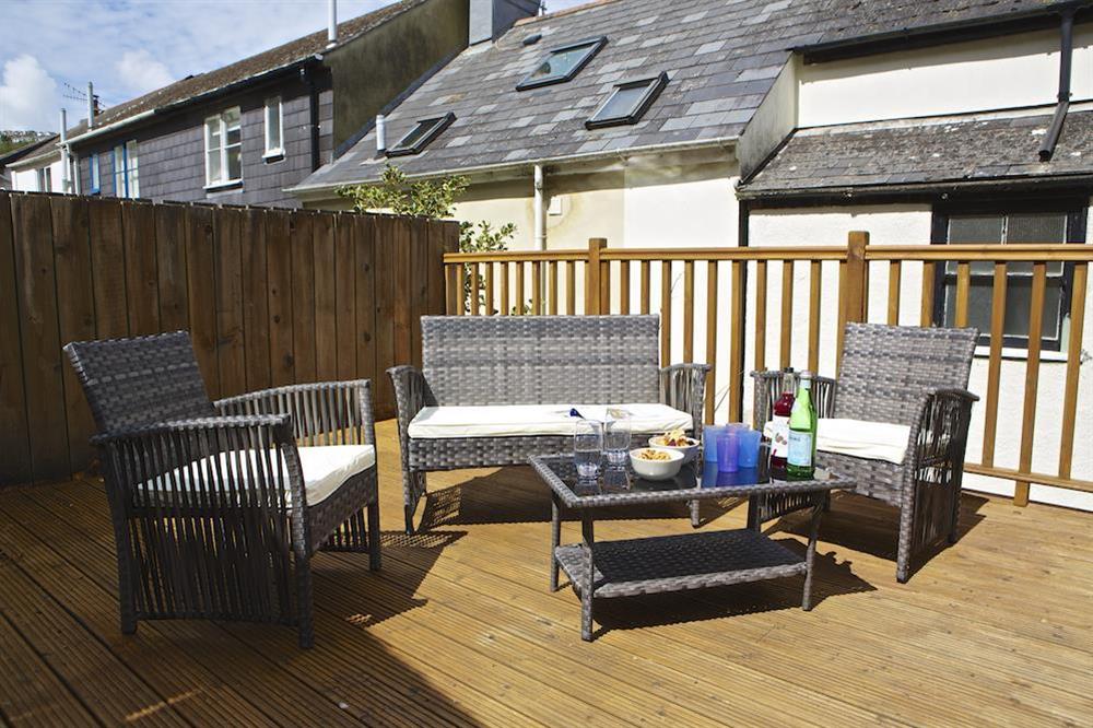 Comfortable outdoor lounge seating at The Retreat in 43 Lake Street, Dartmouth