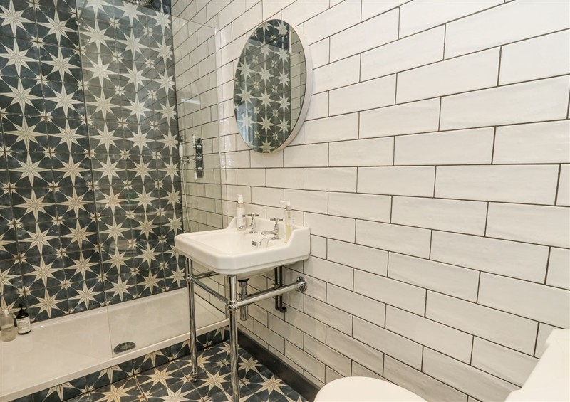 This is the bathroom (photo 4) at The Retreat at Glanrannell Park House, Llansawel