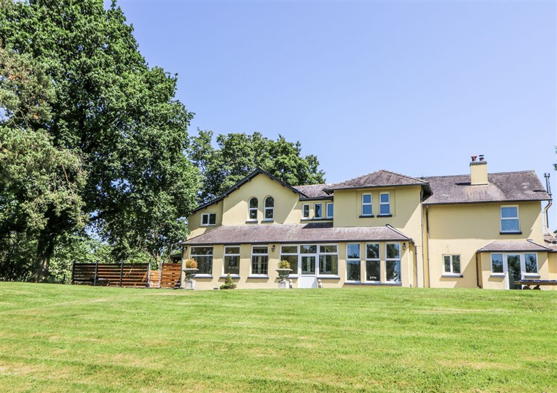 This is the garden at The Retreat at Glanrannell Park House, Llansawel
