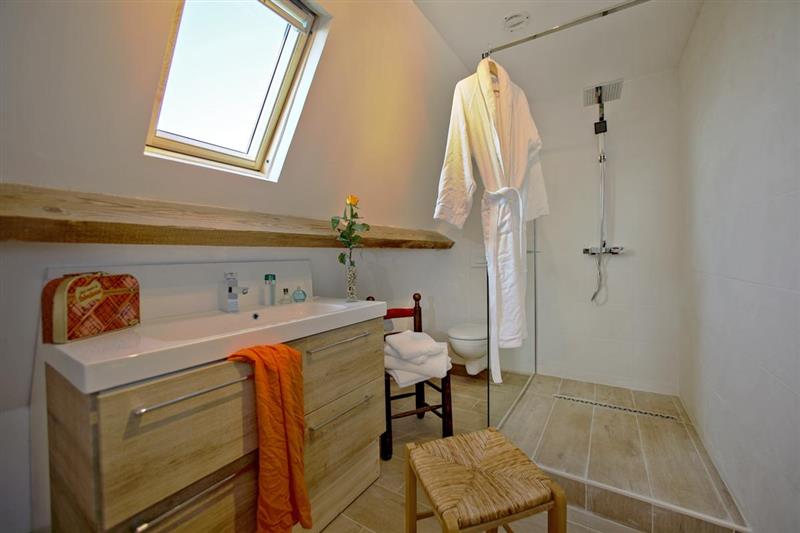 Bathroom at The Retreat, Sarlat, France
