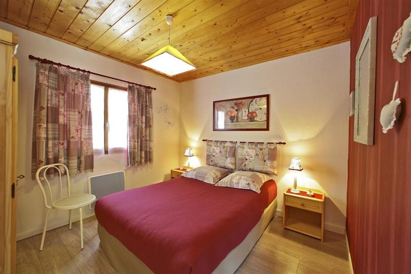 Double bedroom at The Retreat, Sarlat, France