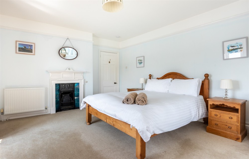 A bedroom in The Ridings (photo 2) at The Ridings in Salcombe