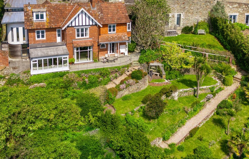 The garden at The Ridings in Salcombe