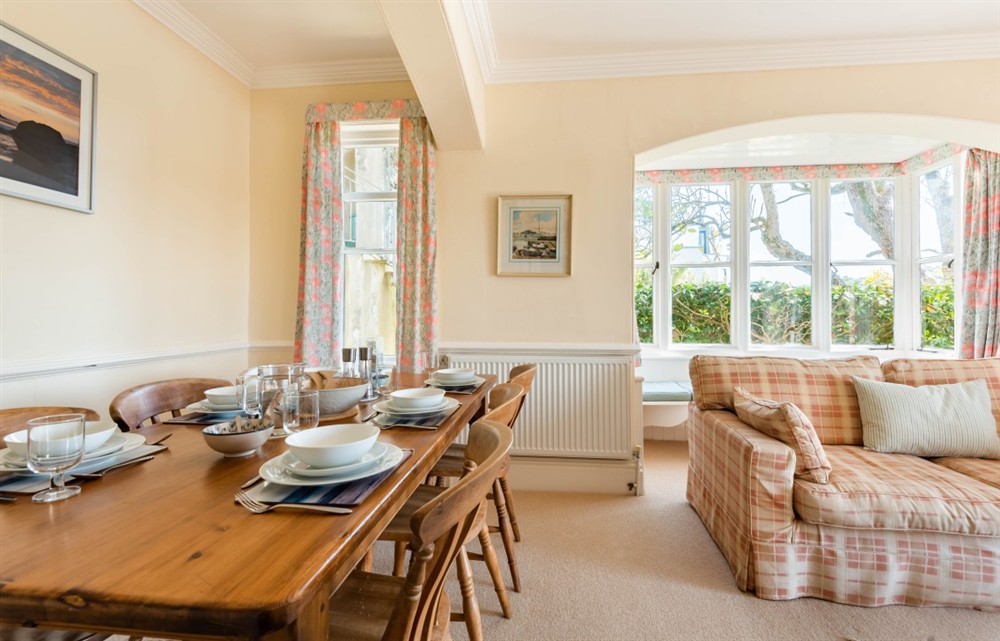 The living area (photo 3) at The Ridings in Salcombe