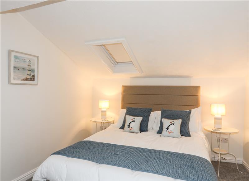 A bedroom in The Rise (photo 3) at The Rise, Trearddur Bay