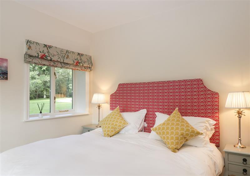 One of the 3 bedrooms (photo 2) at The Roost, Cheriton near Alresford