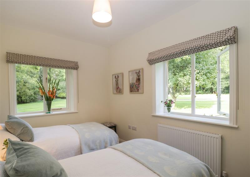 One of the 3 bedrooms (photo 3) at The Roost, Cheriton near Alresford