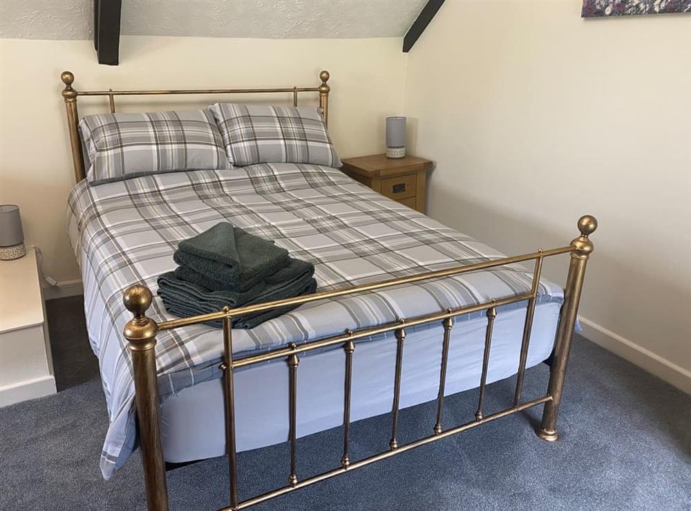 Double bedroom at The Roosting Place in Newnham, near Lydney, Gloucestershire
