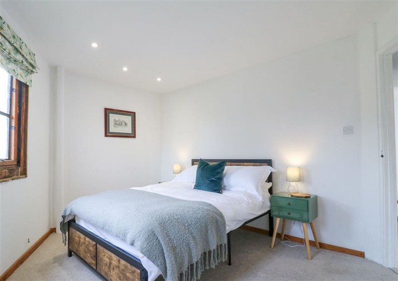 Bedroom (photo 2) at The Round House, Wardington near Chacombe