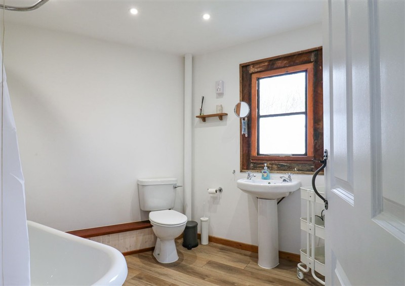 This is the bathroom at The Round House, Wardington near Chacombe