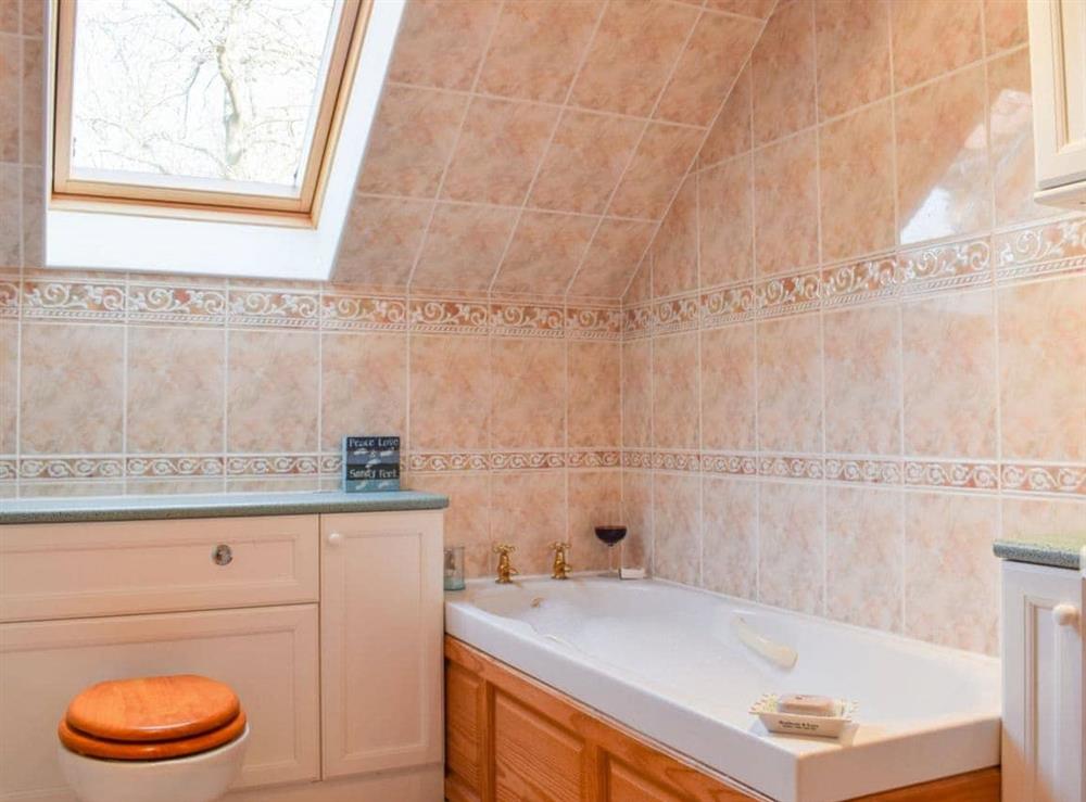 Fully tiled bathroom at The Roundel in Balmullo, near St Andrews, Fife