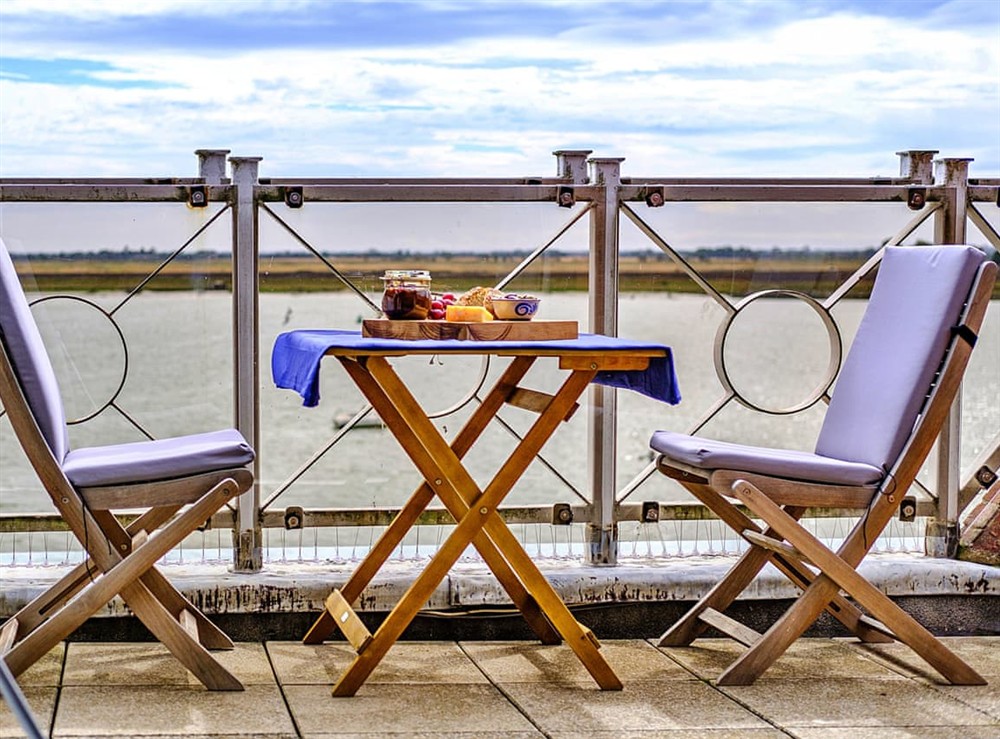 Sitting-out-area at The Sailmaker’s Loft in Burnham-on-Crouch, Essex