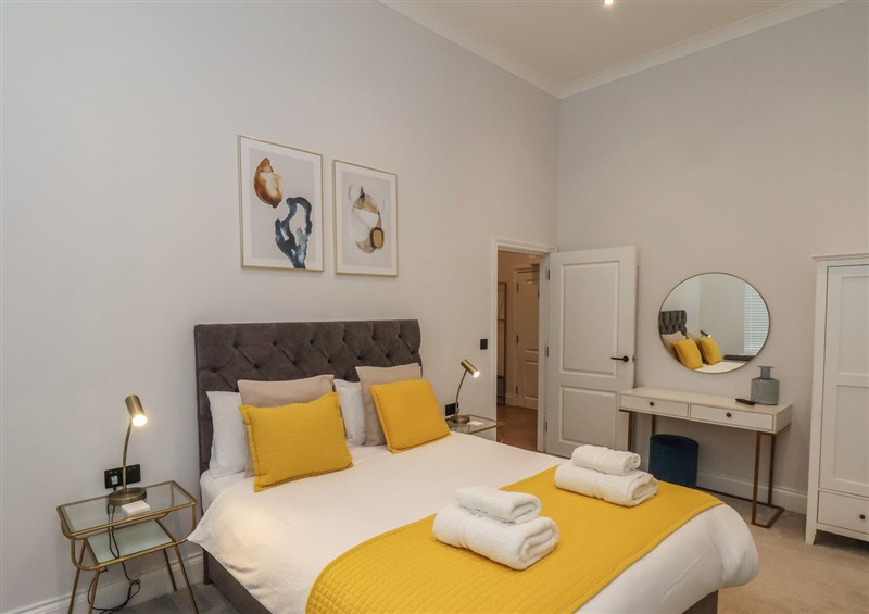 A bedroom in The Salisbury Apartment 105 at The Salisbury Apartment 105, Scarborough