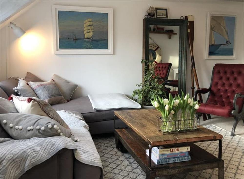 Elegantly furnished living room at The Salt Loft in Fowey, Cornwall