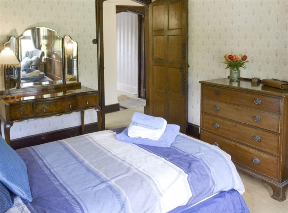 Comfortable single bedroom at The Sanctuary in Little Chart, near Ashford, Kent