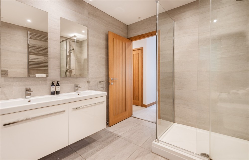 The bathroom (photo 3) at The Sands in Salcombe