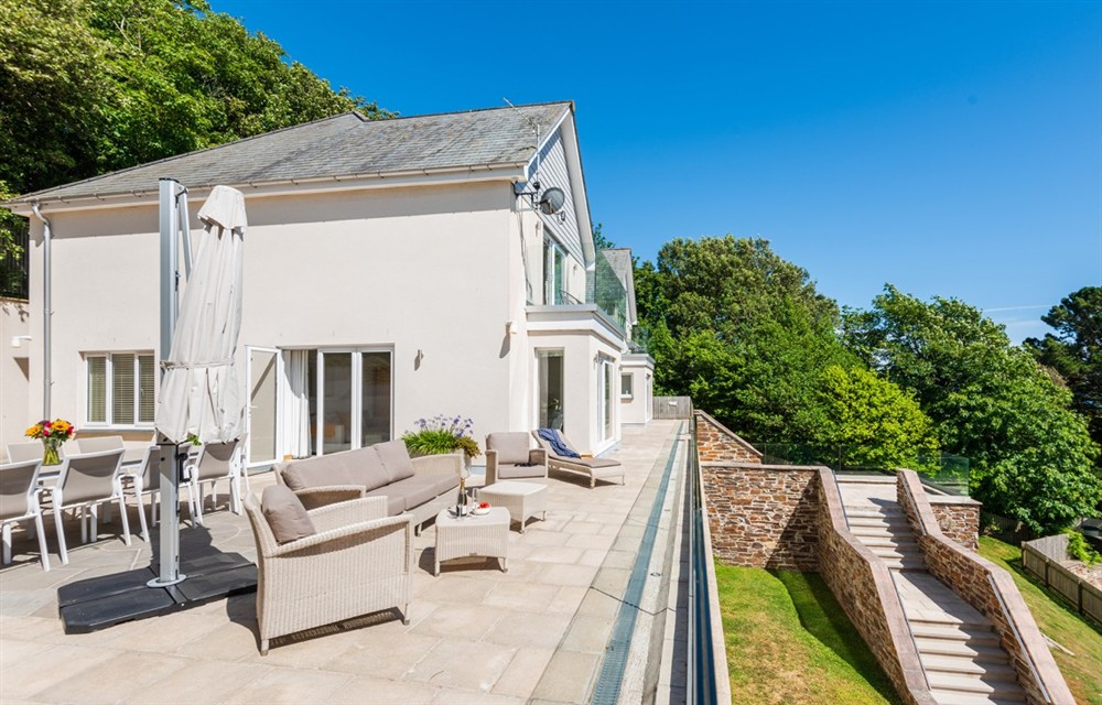 The setting of The Sands at The Sands in Salcombe