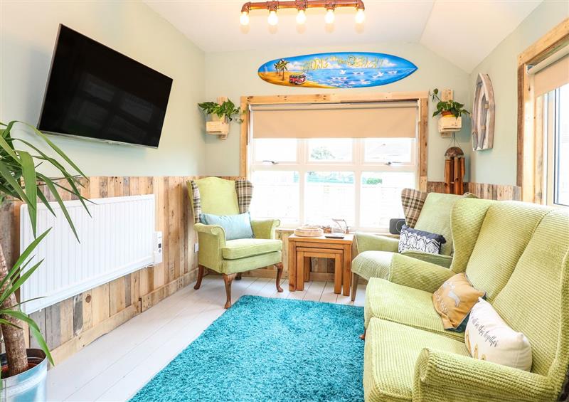 Relax in the living area at The Shack, Eccles-on-Sea near Sea Palling