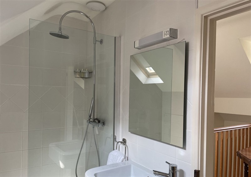 The bathroom at The Shed, Alveston near Tiddington